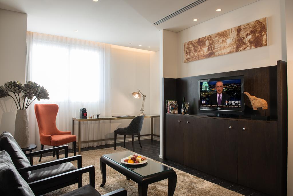 Leonardo Boutique Hotel